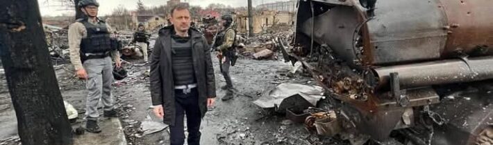 Foto spomienkaChýba nám premiér, ktorý sa v ťažkých časoch dokázal  postaviť d… / Fľuska post 2026-04-13 18:57:46