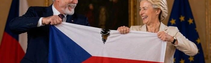 ŠOKUJÍCÍ PŘIZNÁNÍ: Agent Pávek otevřeně tlačí na zánik ČR v USE!!! Najednou dává smysl, proč Magyar vytahuje Trianon a Benešovy dekrety! Z chaosu bruselská záchrana. Pavel s Magyarem rozjíždí vlastizrádné The Hunger Games!