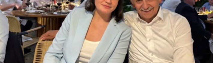 Miki je frajer – po celom svete sa stretáva s lídrami. S lídrami opozície… / Fľuska post 2026-04-21 19:01:42