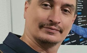 Neodolateľný image pána prezidenta / Fľuska post 2026-04-24 22:00:00