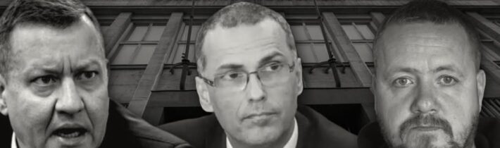 OBETE ČURÍLL NEVERIACKY KRÚTIA HLAVOUVypočujte si príbeh o tom, ako čurilly vš…