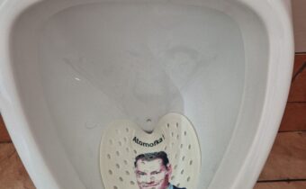 Perfektný pisoar S takou radosťou som už dlho…nečural „MAREK ŠOUN komentuje“2026-04-18 16:28:52