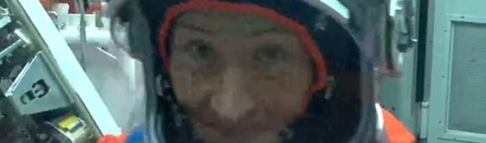 Tak ak nefungoval mohli spraviť veľkú potrebu na Mesiaci. / Fľuska post 2026-04-03 17:04:05