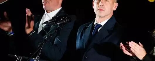 Bude premiér Magyar konať v rámci programov globálnych bankárov?