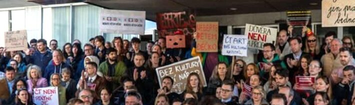 Začíná válka o Českou televizi: O co se vlastně bojuje?