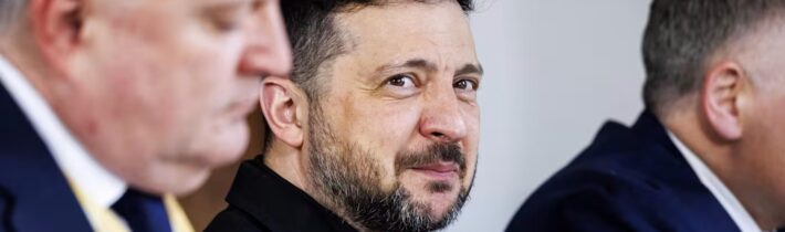 FT: Zelenskij sa osobne zúčastní summitu EÚ, aby vyvinul tlak na európskych lídrov