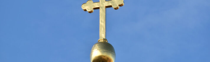 Ekumenizmus v praxi: Ruskí pravoslávni duchovní obsadili katolícky kostol a zabránili katolíkom osláviť Veľkú noc. Ruských pravoslávnych podporili aj ukrajinskí pravoslávni…