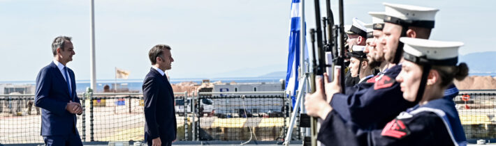 Parížska „chromá kačica“ sa ujíma úlohy záchrancu Európy