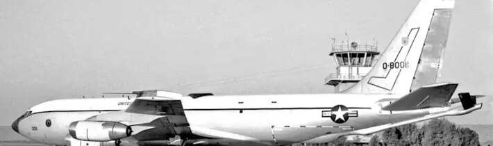 V dôsledku vysokých strát v Iráne americké vzdušné sily nasadzujú 68-ročné tankovacie lietadlo