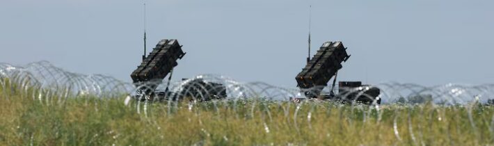 Reuters: USA varujú Európu pred prerušením dodávok zbraní kvôli Iránu