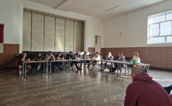 ..tak začínam chodiť aj na naše miestne zastupiteľstvo.. „MAREK ŠOUN komentuje“2026-04-16 17:18:57