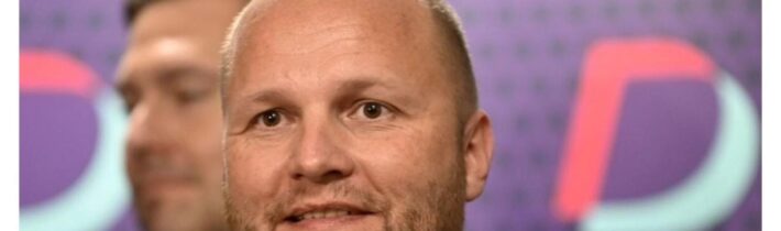 takto sa vyrába sekera v štáte @Trúba N 2026-04-21 16:08:31