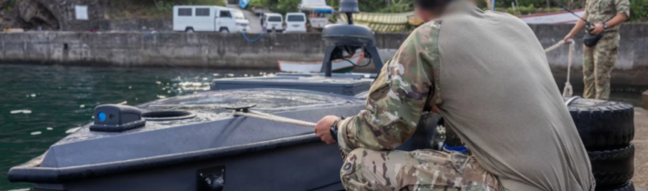 Ukrajinský nápad v amerických rukou? Dronový člun potopil cíl u Filipín