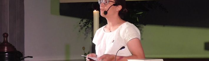 Modernistická teologička: Mariánska úcta môže ženy frustrovať. Predstavy o panenskom narodení a nepoškvrnenom počatí sú „toxické“ –