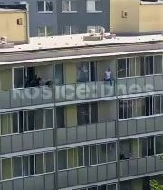Na Jantárovej ulici v Košiciach zasahujú záchranné zložky, žena hrozí skokom z b…