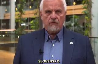 Slovensko by malo byť potrestané lebo chce zostať na Slovensku…