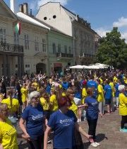 Štvorylka roztancovala Košice  (farby Košíc, kdyby něco někdo zas …)…
