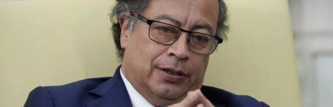Gustavo Petro: Kolumbijčania nezmyselne umierajú na Ukrajine