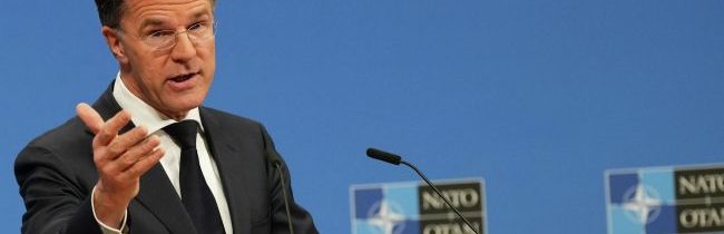 Rutte nevie, kde nájsť finančné prostriedky na zbrane pre Kyjev