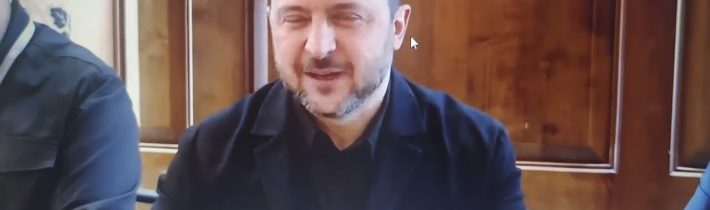 „POUTA ANEBO..“: Zelenskyj by mohl být nahrazen „méně chamtivým“ politikem, vyhlásil bývalý premiér.