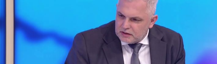 Gröhling: Demokrati priniesli úplne choré otázky — za 12,5 miliónov eur