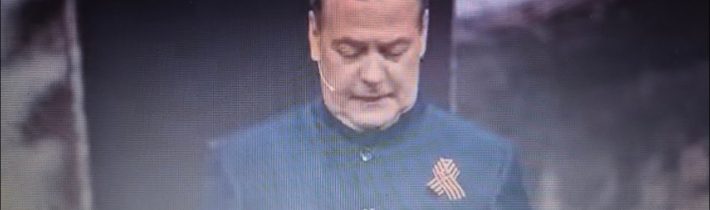 „Jednání nebo boj“: Medveděv vydal silné varování v době, kdy Rusko přitvrzuje postoj vůči Ukrajině.