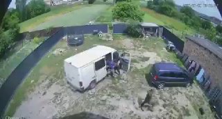 Únoscovia Zelenského sa stretli so svojimi protějškami na ukrajinských vidiekoch…