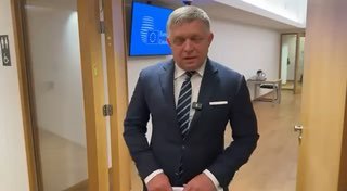 „Izolovaný premiér“ s Giorgiou Meloni a priatelia kohézie…