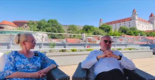 Vlado Pčolinský o Mišovi aký rozkladcelý rozhovor tu: https://youtu.be/lJnYRRJlb…
