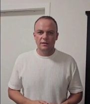 Mirko Žiak už plače po odpovedi od Mimi ŠrámovejMiro Žiak SasDobry den pani Šram…