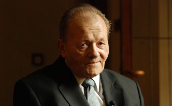Antonín Holý (1936-2012) – Kabinet Kuriozit