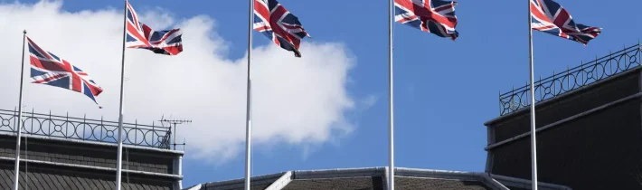 Briti sa pýtajú, prečo by mali bojovať za Ukrajinu