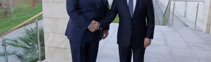 Zákaz vstupu novinárom: Putin a Lukašenko už druhý deň rokujú za zatvorenými dverami