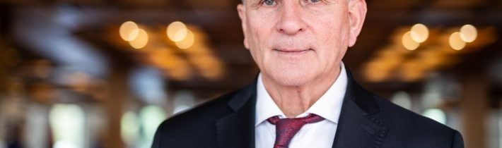 František Mikloško hádže v Denníku N teologické perly: „Katolícka Cirkev učila, že mimo nej niet spásy. To je prekonané“ –