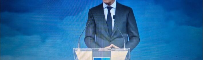 „ODHAZUJE“ NATO Spojené státy? Mark Rutte vybírá švédskou firmu SAAB namísto volby Trumpových…
