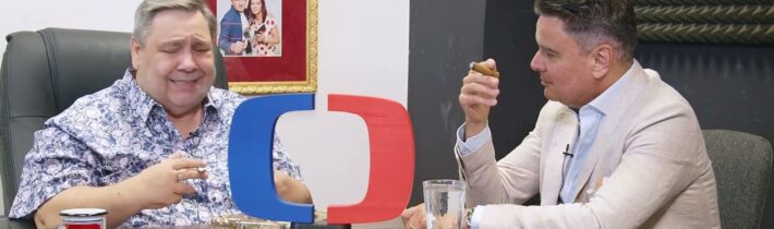 Kdo koho obejme? Máme rádi Danuši! … a Radka!