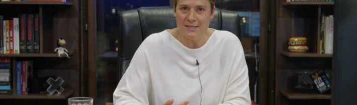 Adriana Čipižáková | Horká linka