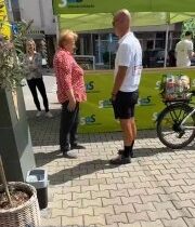 Jeden behá po Chorvátsku a druhý opäť oslovuje voličov SMERU SD! Pripomína mi to…