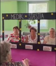 Dobré ráno , nehrajte automaty a casína , keď tak jediné takéto s kamarátkami …