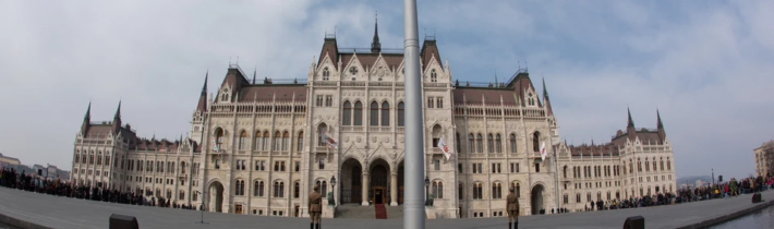 Budapešť proti diktátu Bruselu: Maďarsko odmieta financovať ukrajinský konflikt