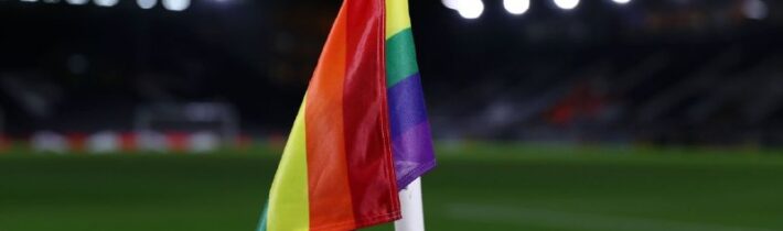 FIFA povolila dúhové vlajky na Pride zápase Iránu s Egyptom na MS napriek kriti…