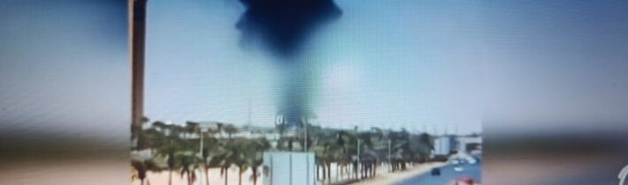 Saúdské hlavní město je BOMBARDOVÁNO: Hútiové ZAPÁLILI letiště a skladový uzel společnosti Aramco…