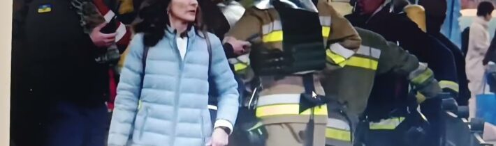 Smetly ruské rakety ZÁPADEM PODPOROVANÝ válečný průmysl? Masívní útok na Ukrajinu, obrovské ztráty..