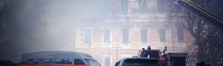 Ruský horor od tryskových dronů v Kyjevě! Budova akademie věd byla zasažena za denního světla…