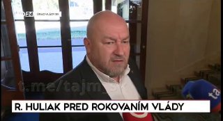 Ale ale … akosi rýchlo zabúdame, pán H. …