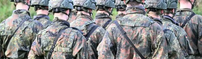 Varovanie z Nemecka: podpora armády a zbrojenia rastie aj medzi mládežou