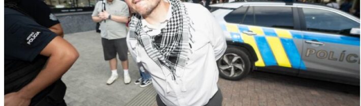 To si pis ze som tam bol, a PALESTINA so mnou – ako vyjadrenie odporu:- voci izr…