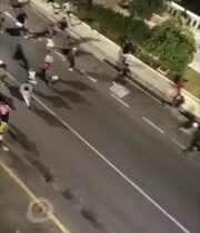 CEUTATlačenica počas presunu tisícok migrantov do nového tábora v prístaveYar, Š…