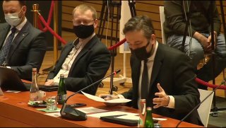 ŽILINKA KRYJE KYSELA, KTORÝ NA ZÁKLADE LŽÍ POSLAL DO VÄZBY MILANA LUČANSKÉHO!Vie…