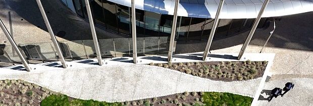 Politico: EÚ zvyšuje tlak na Belgicko kvôli odmietnutiu použiť ruské aktíva